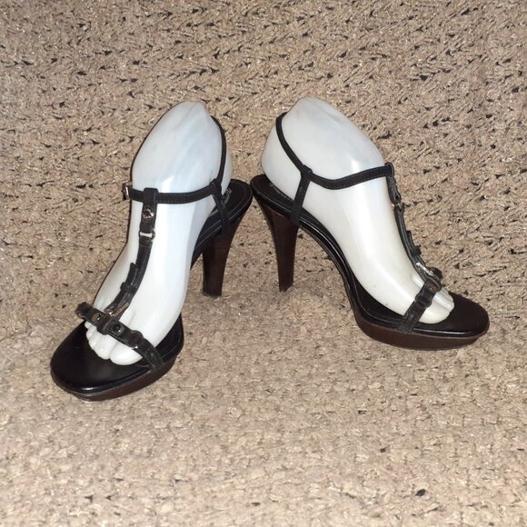 TOD'S-Black Suede T-Strap Strappy Studded Sandals-Sz 38.5/8-Excellent - Picture 4 of 8